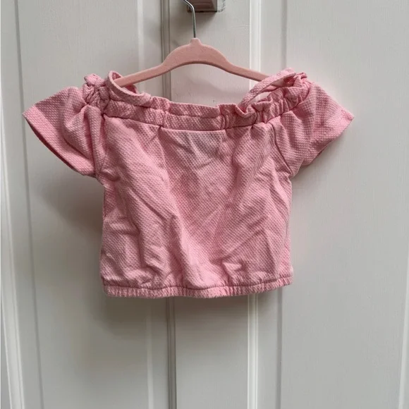 Calvin Klein Jeans 2T Girls Pink Cold Shoulder off Shoulder Short Sleeve Blouse - Picture 5 of 5